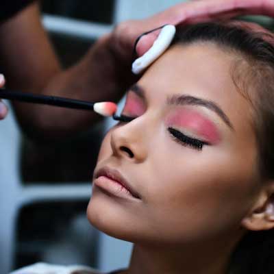 Make Up